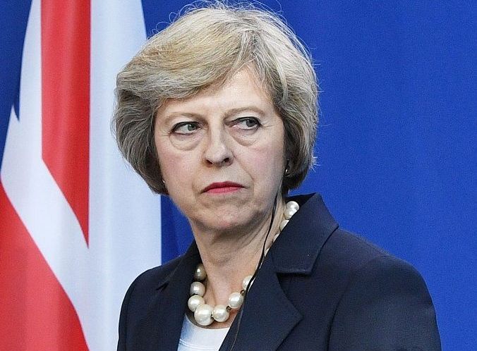 Βρετανικές Εκλογές: Ψυχρολουσία για Theresa May. Πρώτη αλλά χωρίς αυτοδυναμία