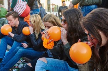 Τι ακριβώς είναι το αέριο του γέλιου, το νέο επικίνδυνο…