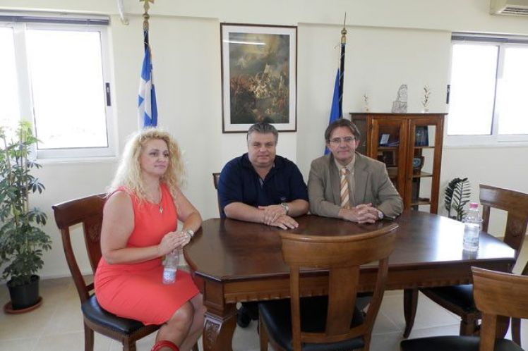 Με το σεις και με το σας απάντησε η κ Τσέλιου Παπαναγοδήμου