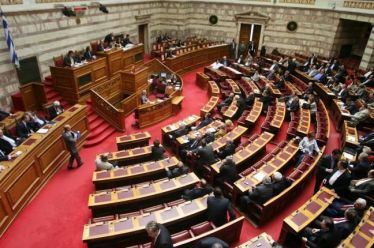 Κανείς δε θυμάται την… Ελιά, αλλά αυτή δρέπει καρπούς της…