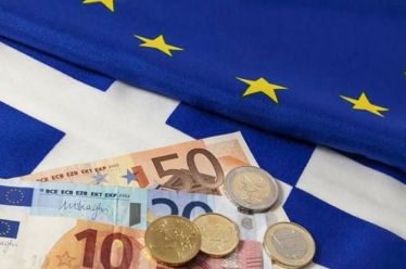 Αναστολή πλειστηριασμών για όσους εντάσσονται στον εξωδικαστικό συμβιβασμό