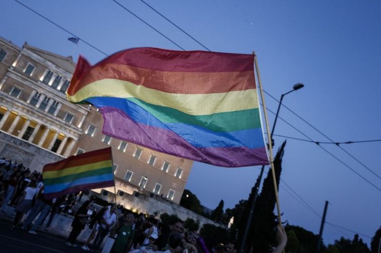 Εγκρίθηκε επί της αρχής το νομοσχέδιο για την ταυτότητα φύλου