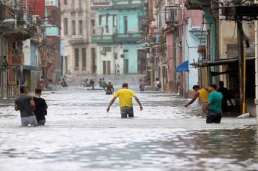 Κούβα: Κανένας πολίτης που επλήγη από τον τυφώνα Ίρμα δεν…