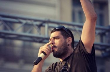ΛΑΪΚΗ ΕΝΟΤΗΤΑ: Ο Παύλος Φύσσας ζει!