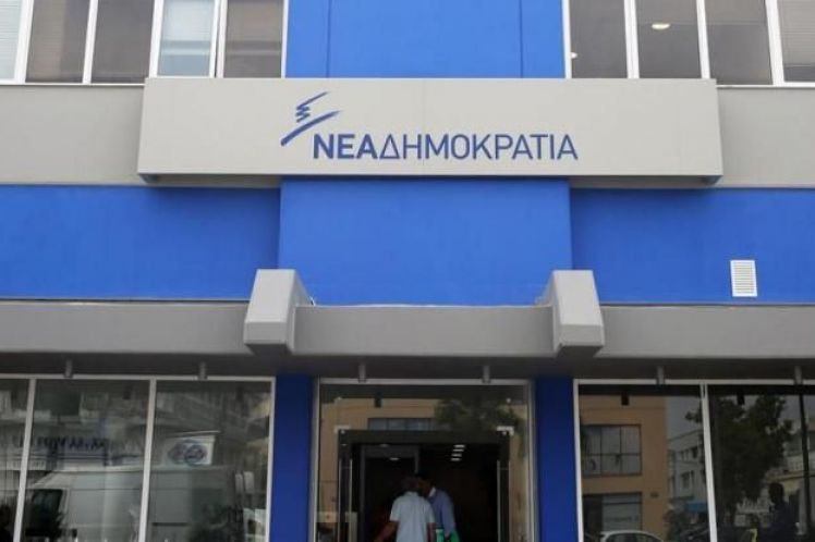 «Πάγος» στον γιο Τραγάκη από τον Μητσοτάκη