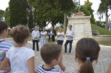 Δράση ανάγνωσης στον Κήπο των Ηρώων