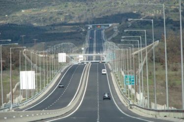 Αυξάνονται τα όρια ταχύτητας στους αυτοκινητόδρομους