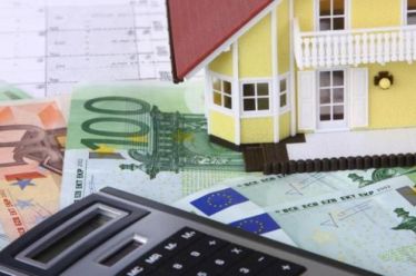 Θα πληρώνουν ΕΝΦΙΑ και τα ανήλικα παιδιά για το σπίτι…
