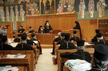 «Πόλεμο» κηρύττει η Ιεραρχία για το ενδεχόμενο χωρισμού Εκκλησίας-Κράτους