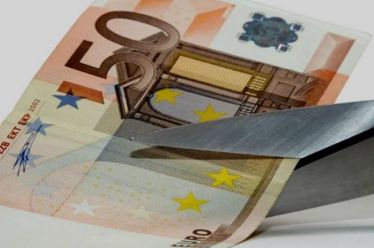 Νέου τύπου ρύθμιση δανείων με κούρεμα για τους συνεπείς