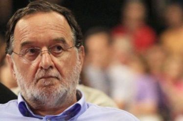 Επίθεση από Λαφαζάνη σε κυβέρνηση – Τσίπρα