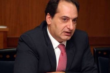Για ποιες παραβάσεις αφαιρούνται άδεια οδήγησης και πινακίδες