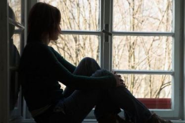 Ηράκλειο: Έκοψαν το ρεύμα σε άνεργη μητέρα τριών παιδιών