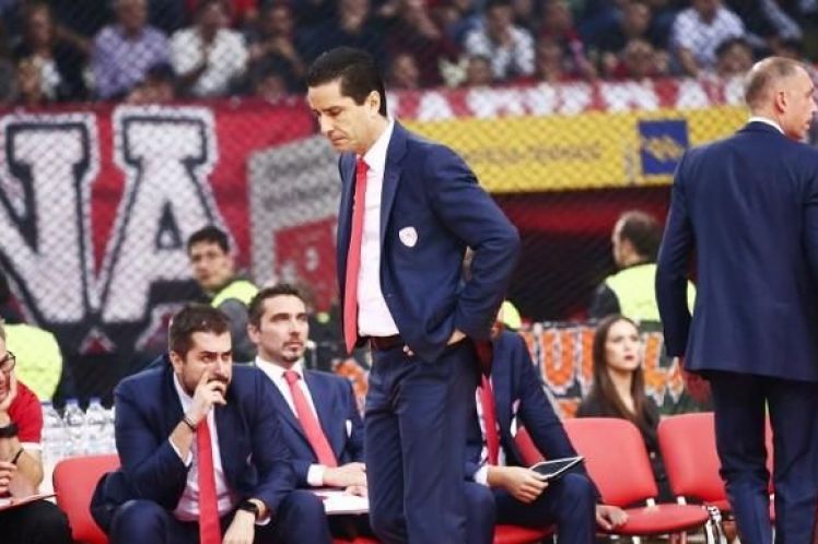«Μπηχτές» Σφαιρόπουλου για παίκτες του