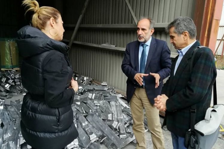 Ο Κατσιφάρας σε μονάδες της ΒΙΠΕ Πάτρας