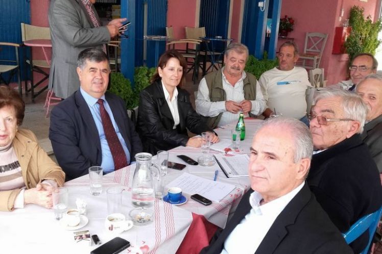 Συνεχίζεται η συλλογή υπογραφών για την προστασία της οικογενειακής στέγης από τους πλειστηριασμούς
