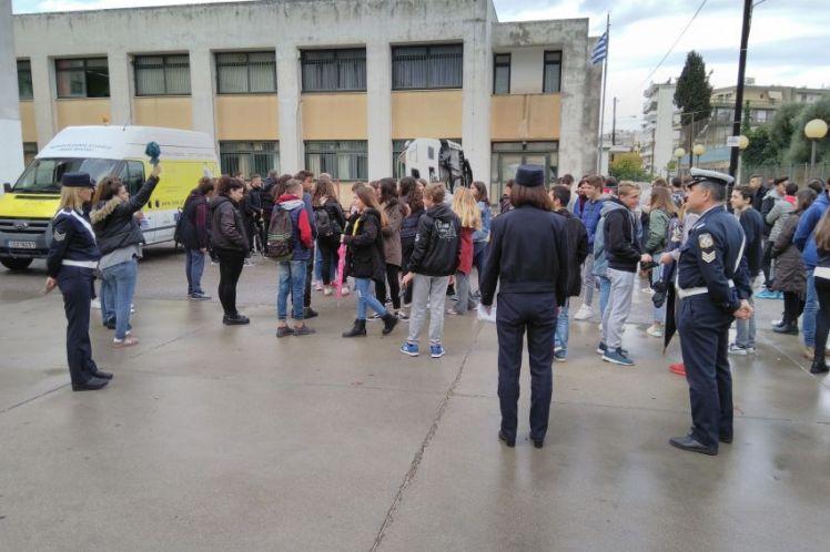 Συνεχίζονται στο Μεσολόγγι και το Αγρίνιο οι δράσεις για την Εβδομάδα Οδικής Ασφάλειας