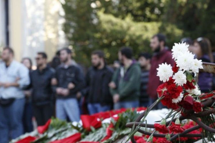 Νέοι/ες της ΛΑ.Ε. : Η νεολαία της κρίσης στην πρώτη γραμμή για τα Πολυτεχνεία της γενιάς μας