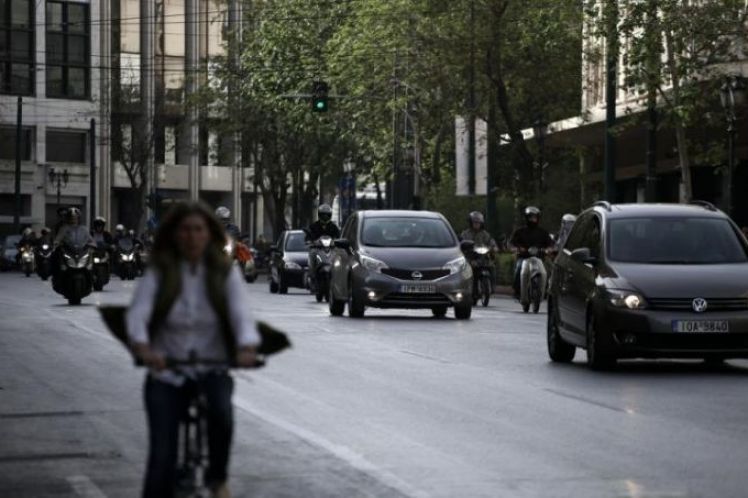 Παράταση μέχρι τις 5 Ιανουαρίου για τέλη και κατάθεση πινακίδων