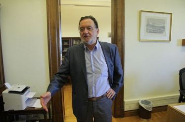 Επαφή Λαφαζάνη με Αλ Φατάχ, με το βλέμμα στην Παλαιστίνη
