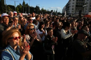 ΛΟΓΩ ΤΕΚΜΗΡΙΩΝ ΔΙΑΒΙΩΣΗΣ Χιλιάδες άνεργοι και φοιτητές απειλούνται με υπερφορολόγηση