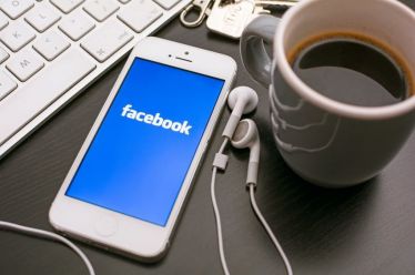 Τα fake news έχουν κυρίως ακροδεξιά προέλευση