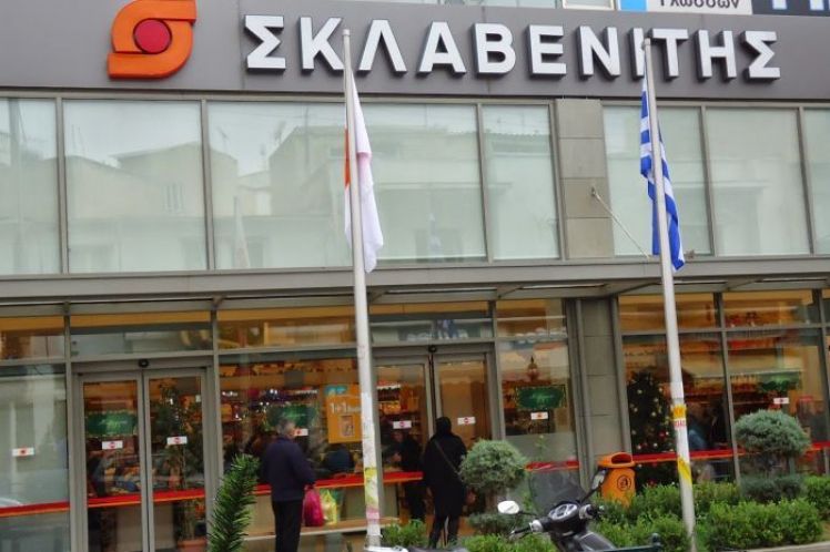 Πώς τακτοποιεί ο Σκλαβενίτης τις οφειλές Μαρινόπουλου σε Δημόσιο και ΟΤΑ