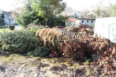 Δυστυχώς 4 ολόκληρα χρόνια το πάρκο κείτεται εγκαταλελειμμένο και καθημαγμένο…