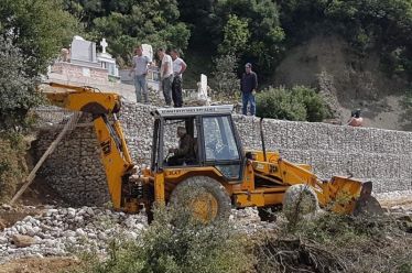 Εργασίες αναβάθμισης και εξωραϊσμού πραγματοποιούνται σε Κοιμητήρια Δημοτικών Ενοτήτων του…