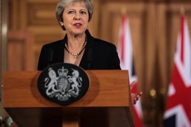 Μέι: Μετά το Brexit οι Ευρωπαίοι θα αντιμετωπίζονται όπως όλοι…