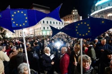 Marco Revelli: Οι «Σαρδέλες» είναι αντισώματα στον φασισμό