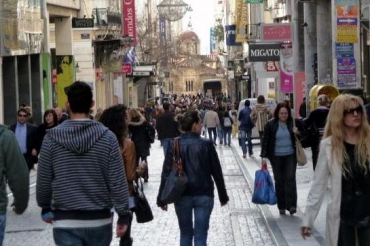 ΟΟΣΑ: Οι Έλληνες ζουν περισσότερο και… επικινδύνως