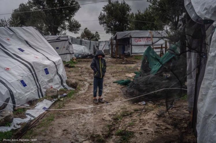 Στη Μόρια εκτυλίσσεται μια τραγωδία…