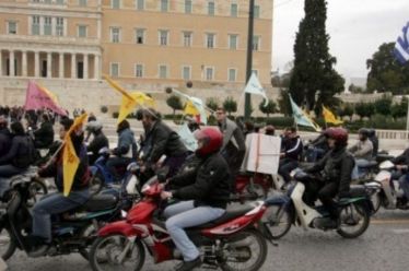 Οι εταιρίες διανομής θησαυρίζουν στις πλάτες των εργαζομένων