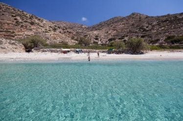 Με «υγειονομικό διαβατήριο» οι τουρίστες στην Ελλάδα