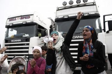 Γράμμα-Έκκληση από μητέρες προσφύγων στη Μαλακάσα