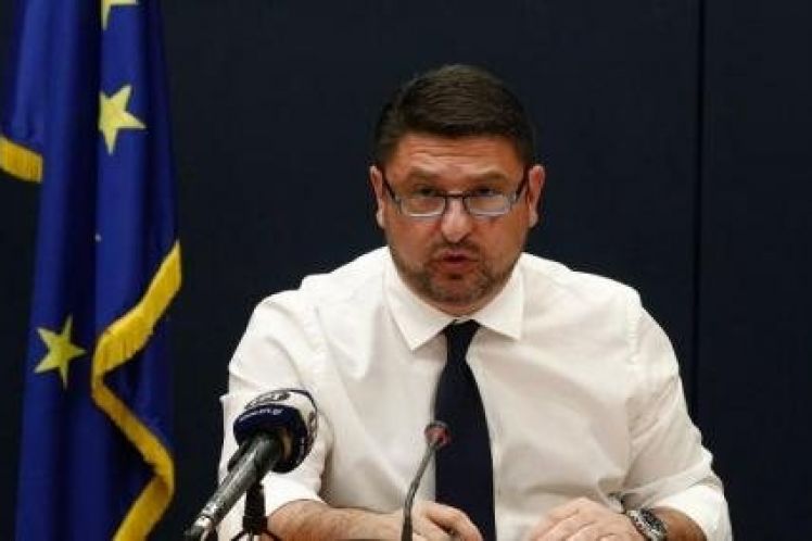 Χαρδαλιάς προς δημοτικές Αρχές: Απαγορεύεται η… ντελίβερι μεταφορά του Αγίου Φωτός στα σπίτια