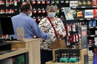 Ποια καταστήματα ανοίγουν από τη Δευτέρα – Οι κανόνες λειτουργίας…