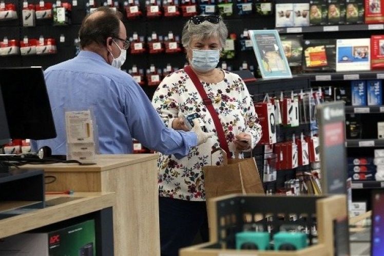 Ποια καταστήματα ανοίγουν από τη Δευτέρα – Οι κανόνες λειτουργίας τους