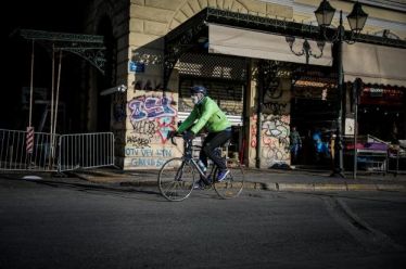ΑΑΔΕ: Ποιες επιχειρήσεις δικαιούνται έκπτωση 40% στο ενοίκιο Ιουνίου –…