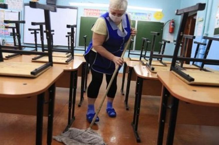 ΜΕΤΑ-ΟΤΑ: Να γίνουν Αορίστου Χρόνου οι καθαρίστριες των σχολείων