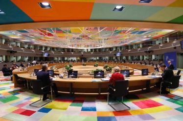 Σύνοδος ΕΕ: Έκλεισε η συμφωνία για το Σχέδιο Ανάκαμψης