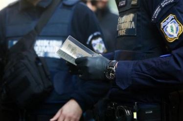 Σε 7ήμερη καραντίνα 12 αστυνομικοί του Α.Τ Αγίου Παντελεήμονα