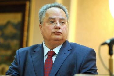 «Καρφί» Κοτζιά με πολλούς παραλήπτες: «Όταν κάποιοι λένε ότι στηρίζονται…