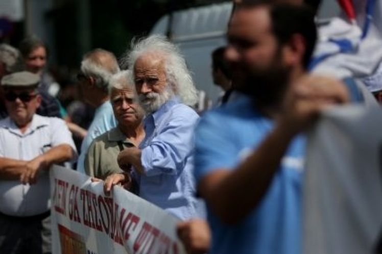 Οι συνέπειες της κεφαλαιοποίησης της επικουρικής ασφάλισης, Σάββας Γ. Ρομπόλης, Βασίλειος Γ. Μπέτσης*
