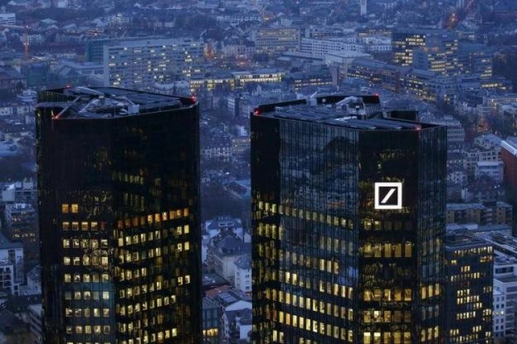 Η Deutsche Bank και το «αμαρτωλό» παρελθόν της: Το ιστορικό σκανδάλων