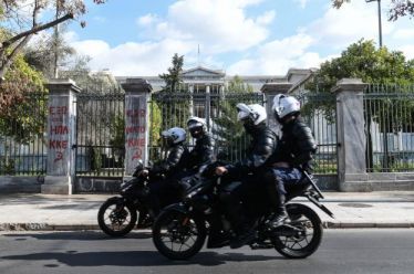 Εισαγγελείς κατά κυβέρνησης για Πολυτεχνείο: Να ανακληθεί άμεσα η απαγόρευση…