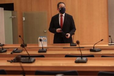 Τα λεφτά πιάνουν τόπο
