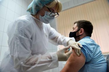 Καπραβέλος («Παπανικολάου»): Αδύνατον να έχει εμβολιαστεί το 60% του πληθυσμού…