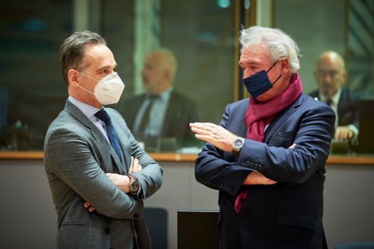 Γερμανικό «άλλοθι» οι διερευνητικές για να «παγώσουν» οι κυρώσεις στην Τουρκία
